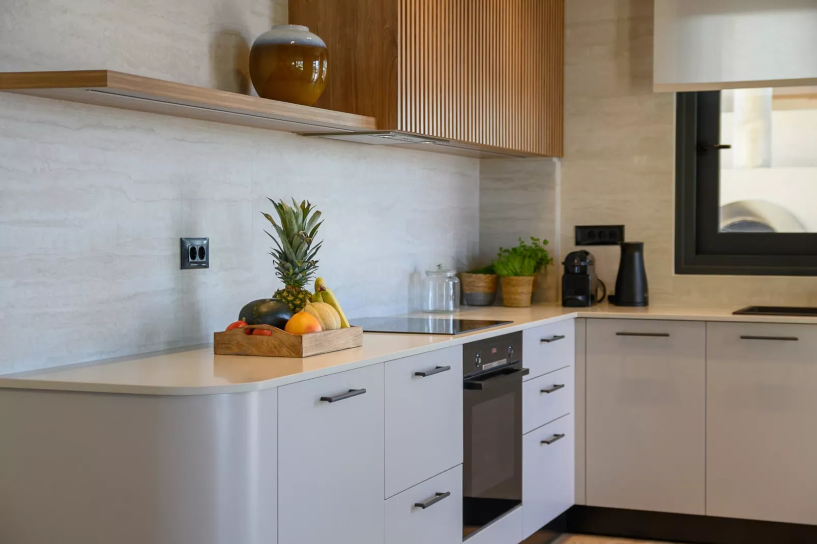 Nysa Luxury villa 1-Keuken