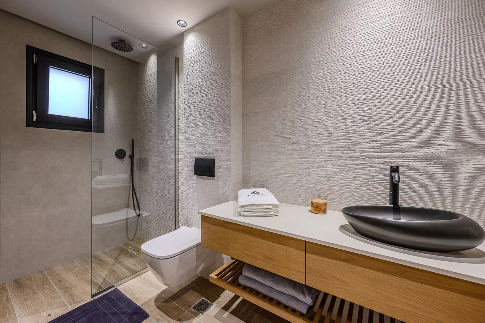 Nysa Luxury villa 1-Badkamer