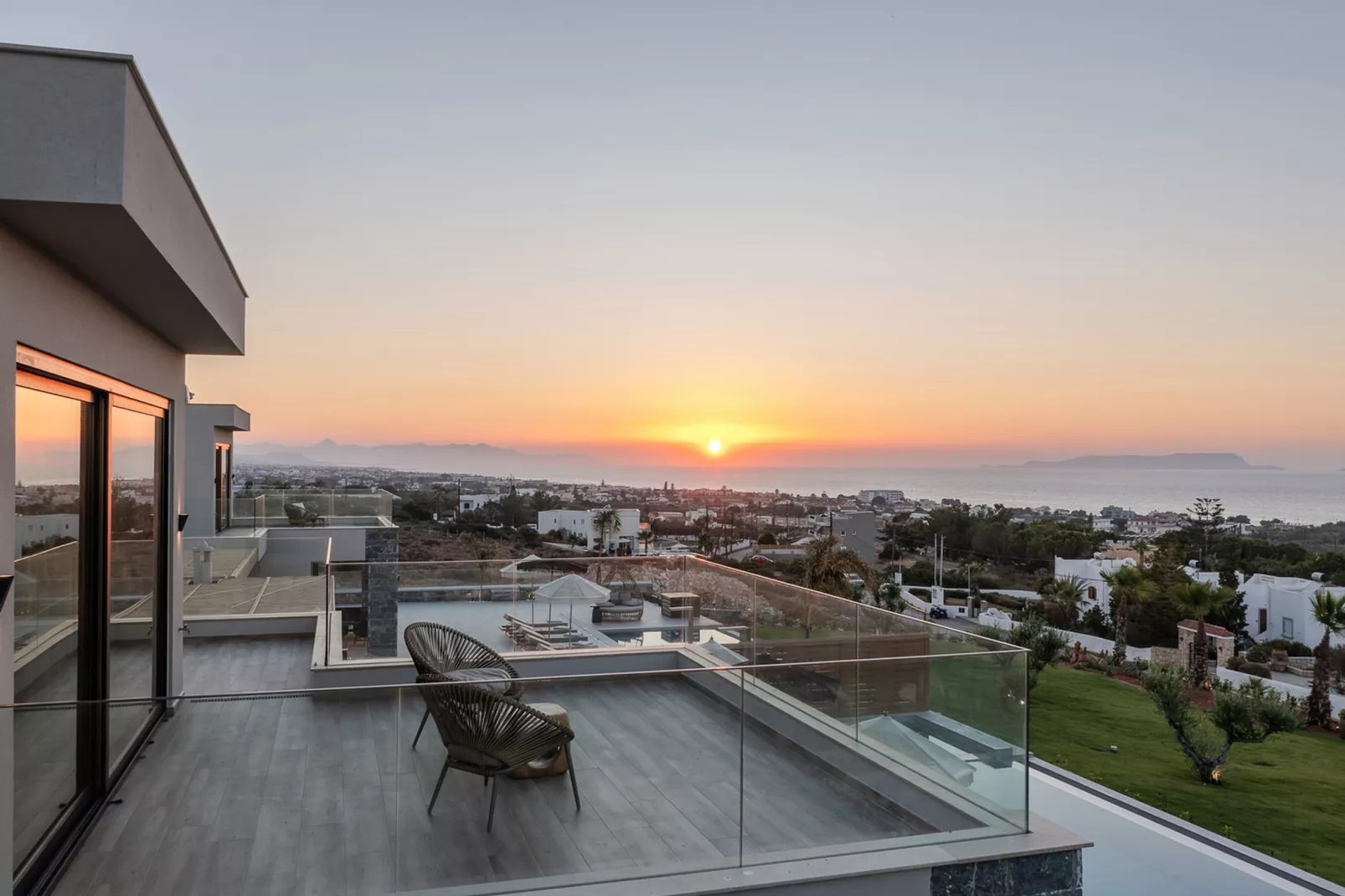 Nysa Luxury villa 1-Terrasbalkon