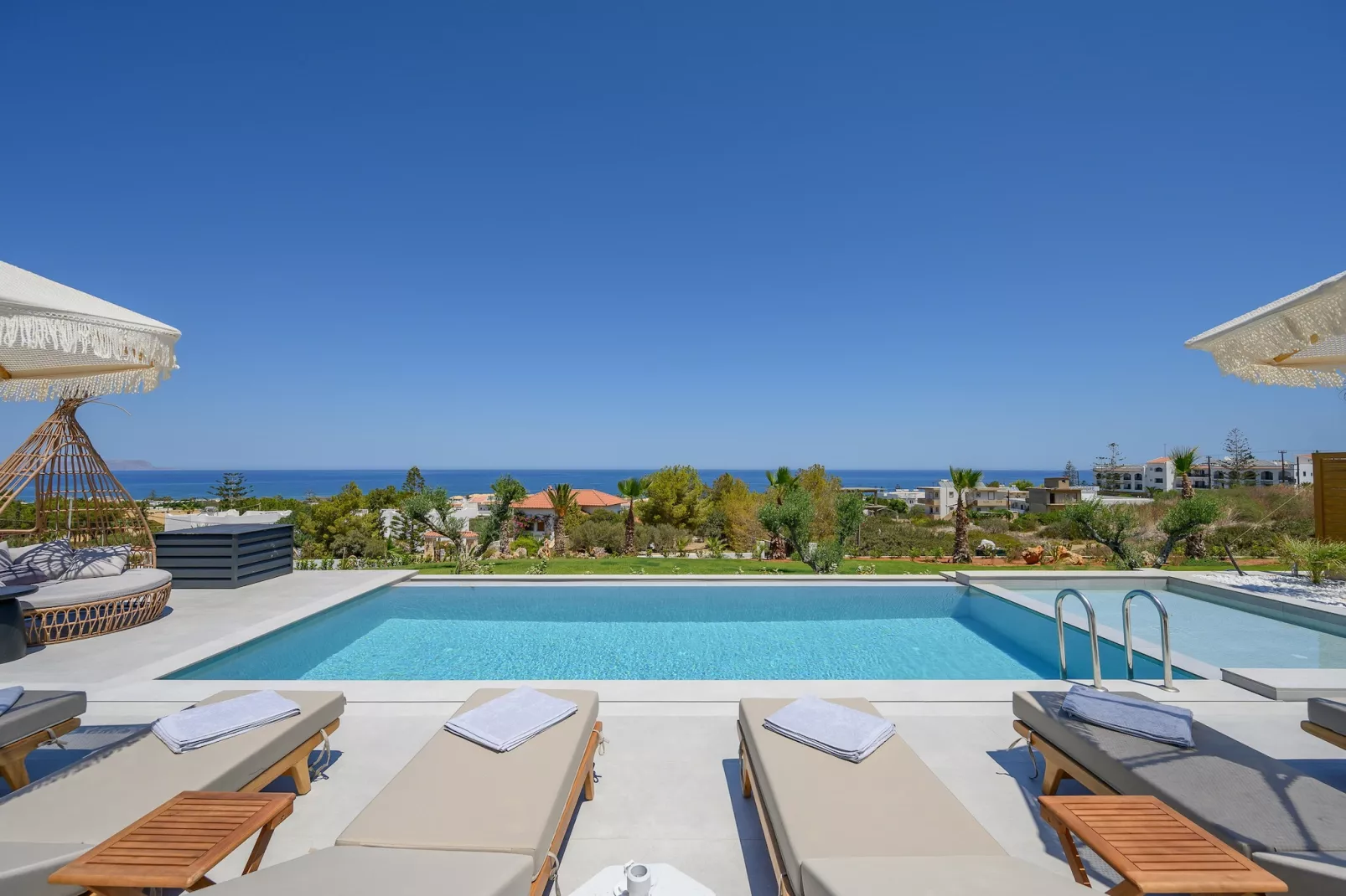 Nysa Luxury villa 2-Zwembad