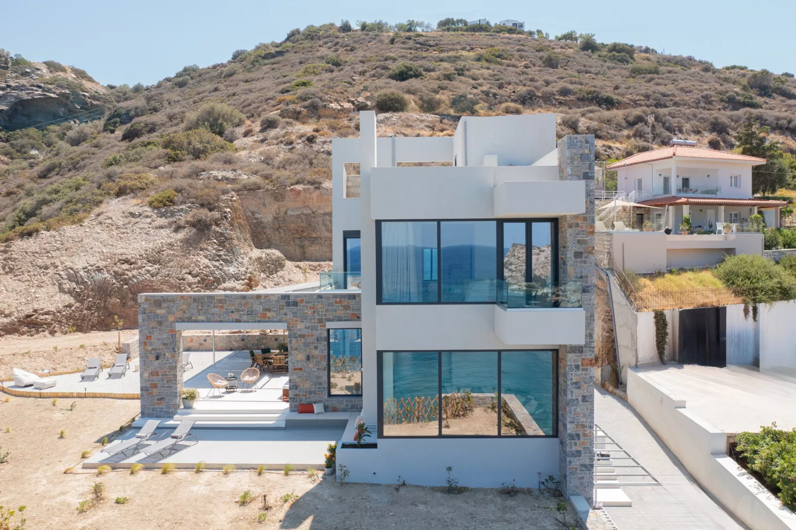 Theasea Luxury Residence-Buitenkant zomer