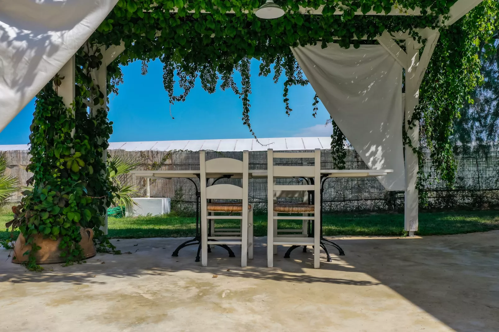 Hara's Beach Villa-Terrasbalkon