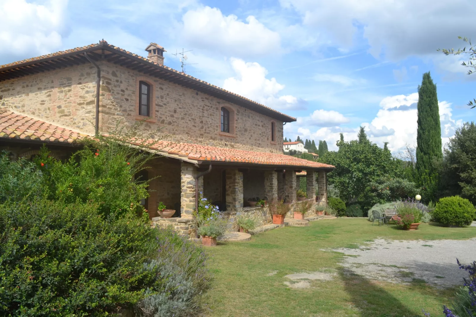 Villa Montecucco-Buitenkant zomer