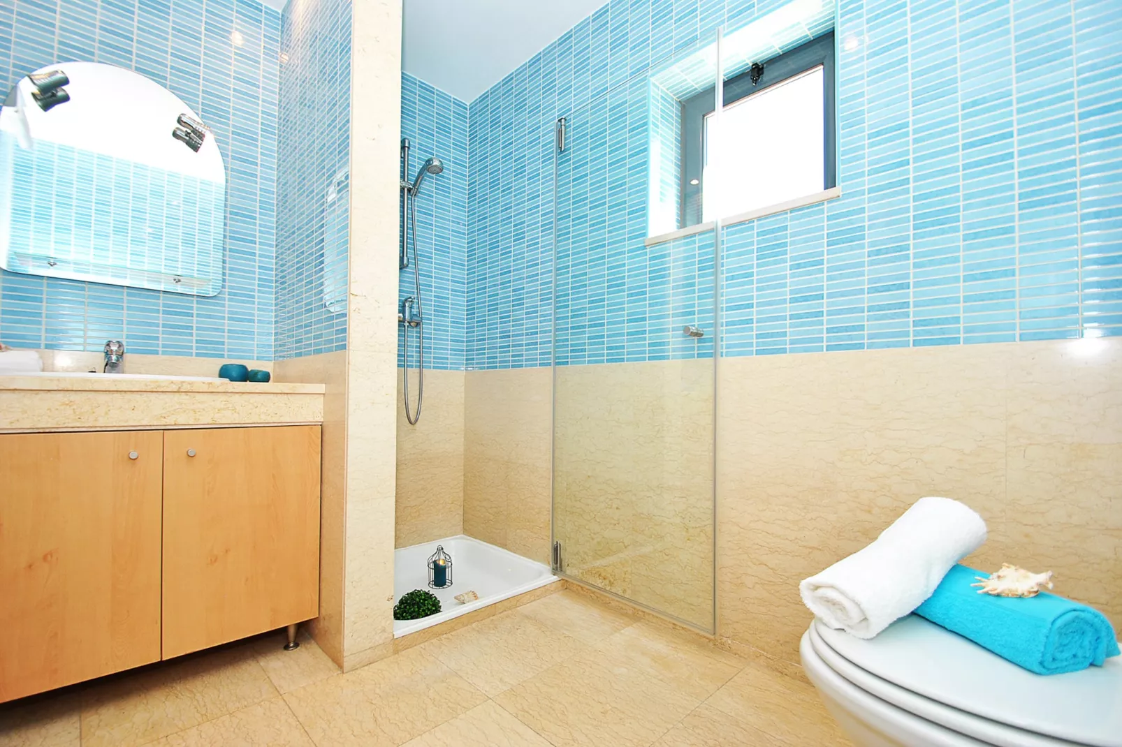 Villa Paraty-Badkamer