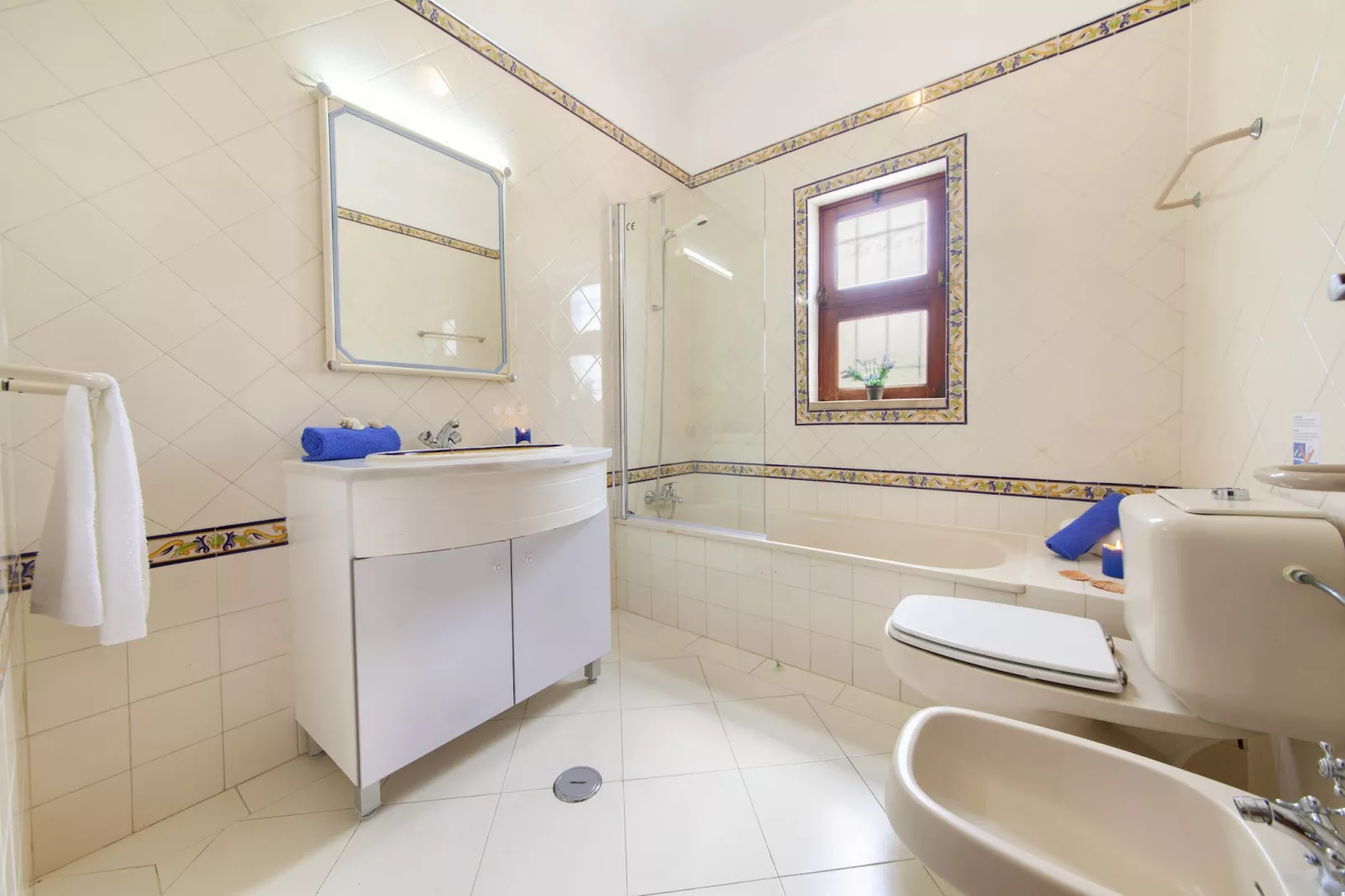 Villa Palms-Badkamer