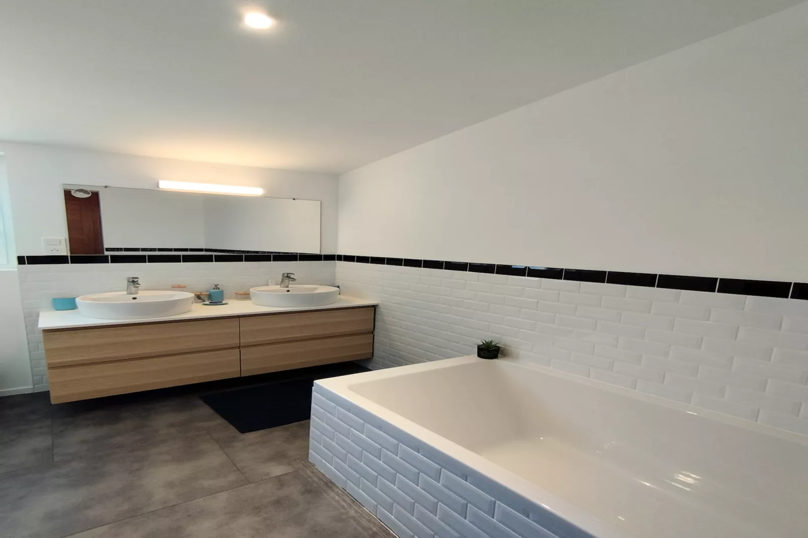 TY KER AOD - Plougonvelin-Badkamer