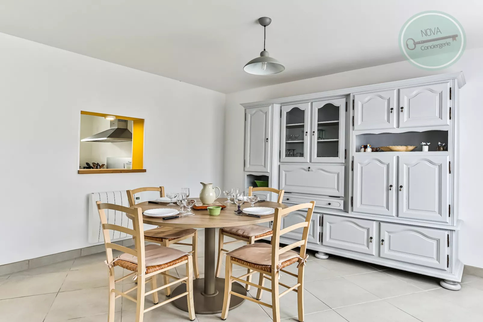 Maison Ker Mona entre plage et commerces-Eetkamer