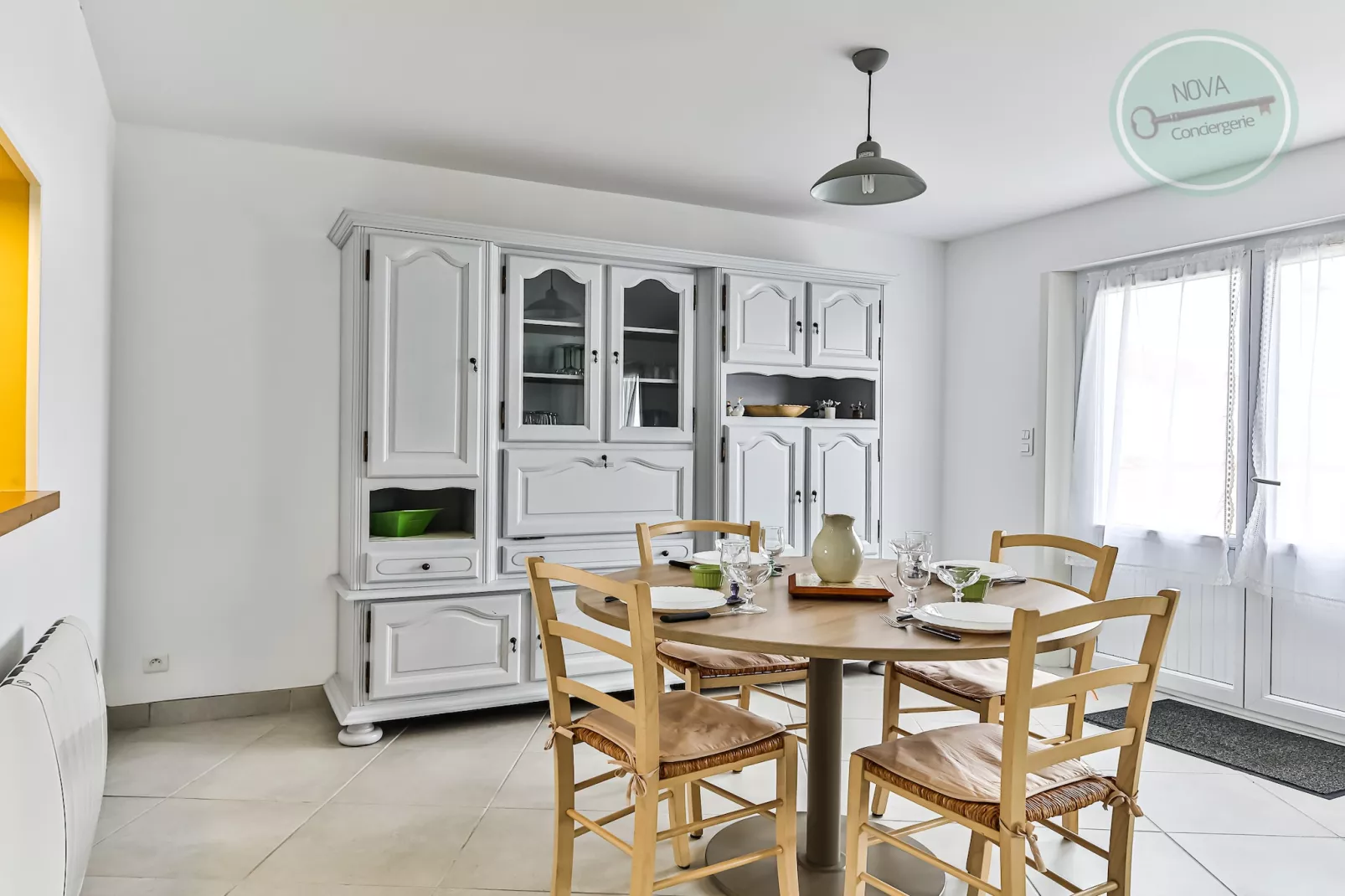 Maison Ker Mona entre plage et commerces-Eetkamer