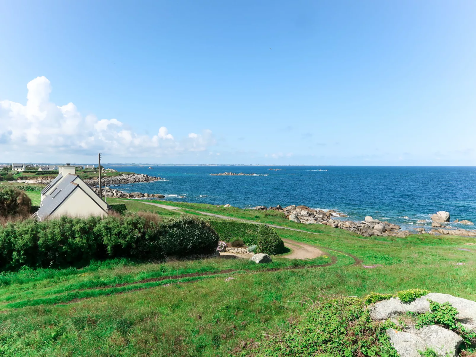 Les Romarins-Buiten