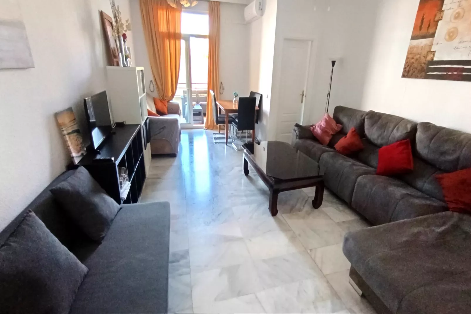 El Coloso de SteraM FLATS Benalmadena-Woonkamer