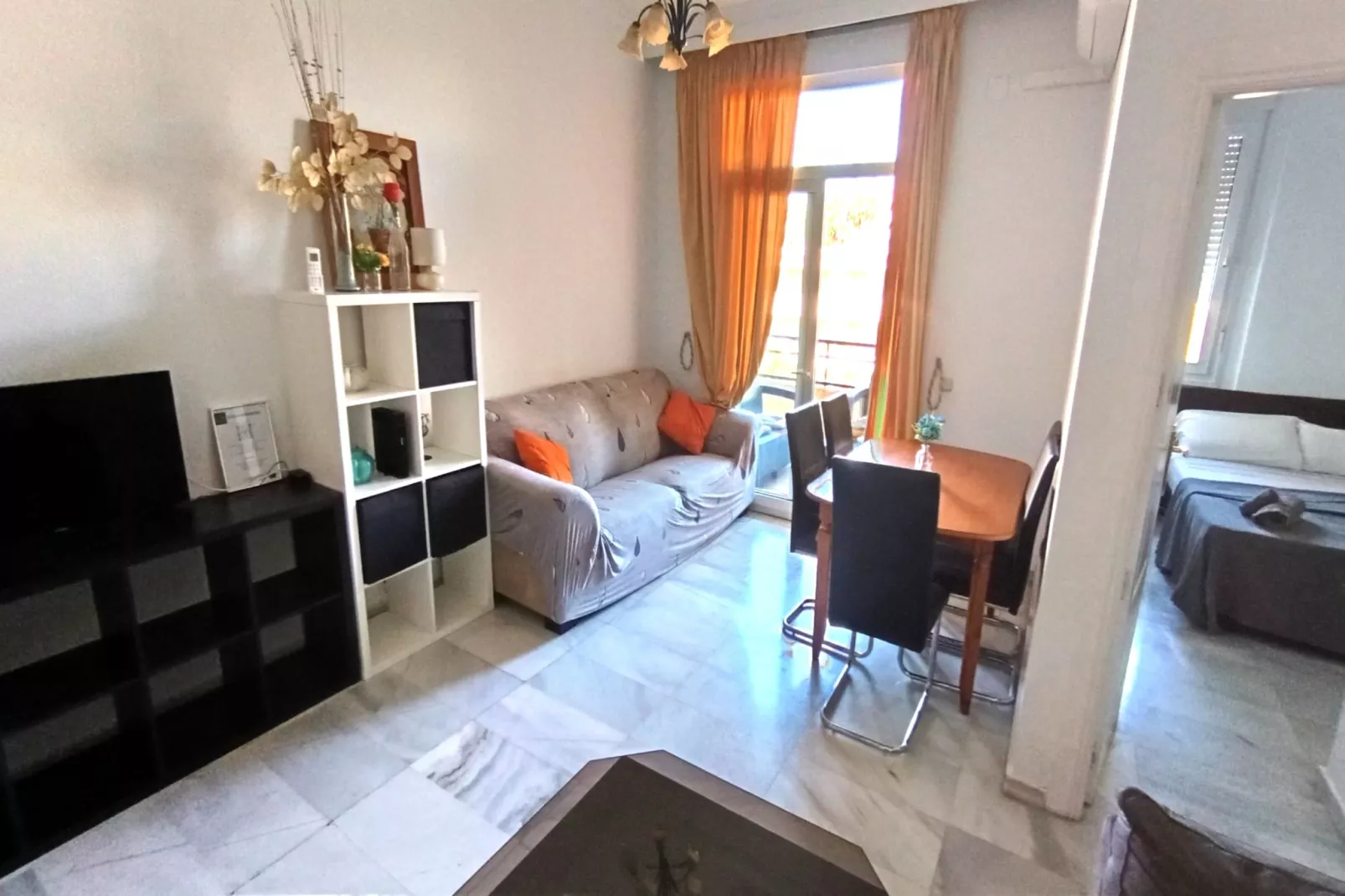 El Coloso de SteraM FLATS Benalmadena-Woonkamer