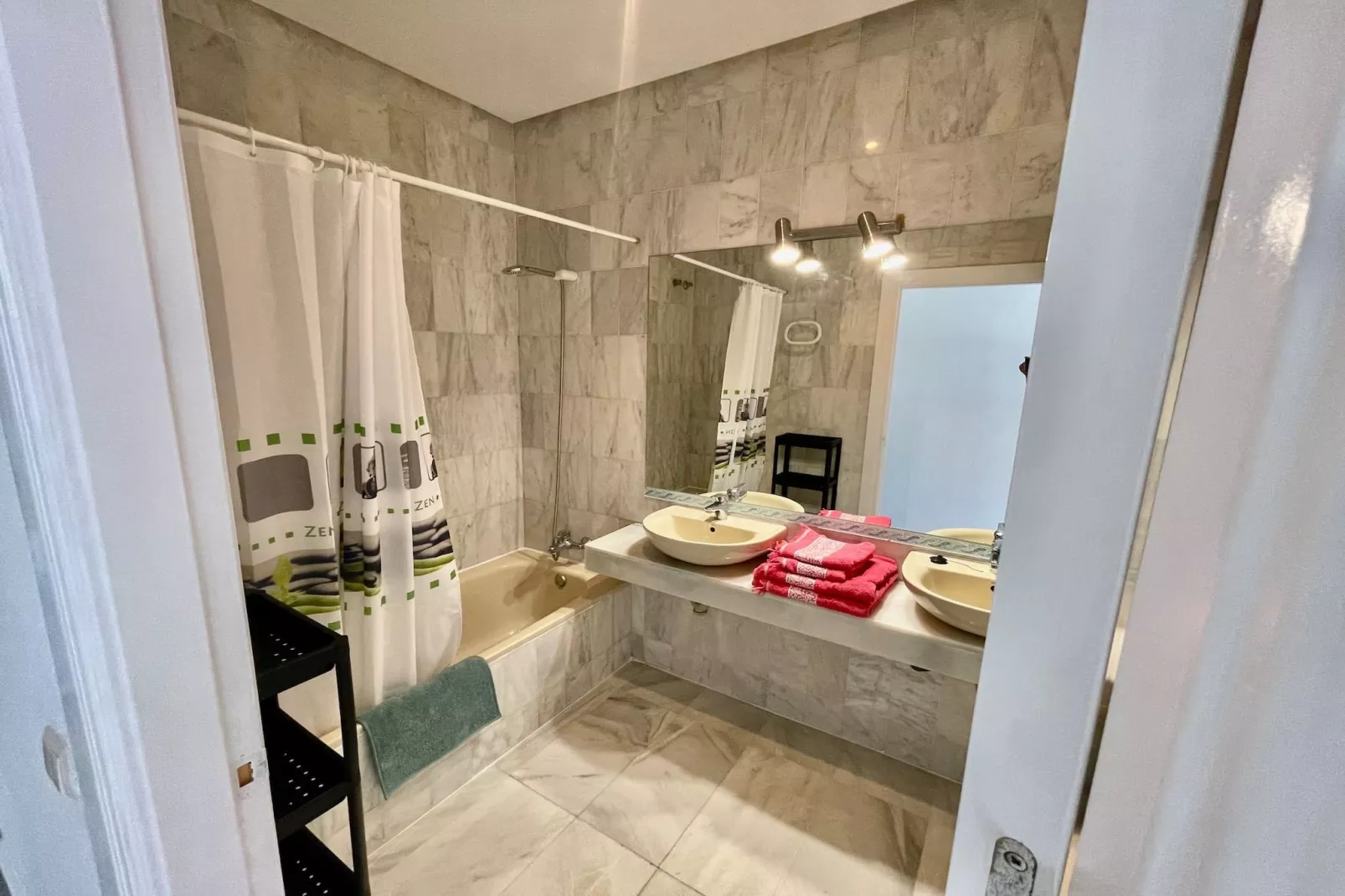 El Coloso de SteraM FLATS Benalmadena-Badkamer