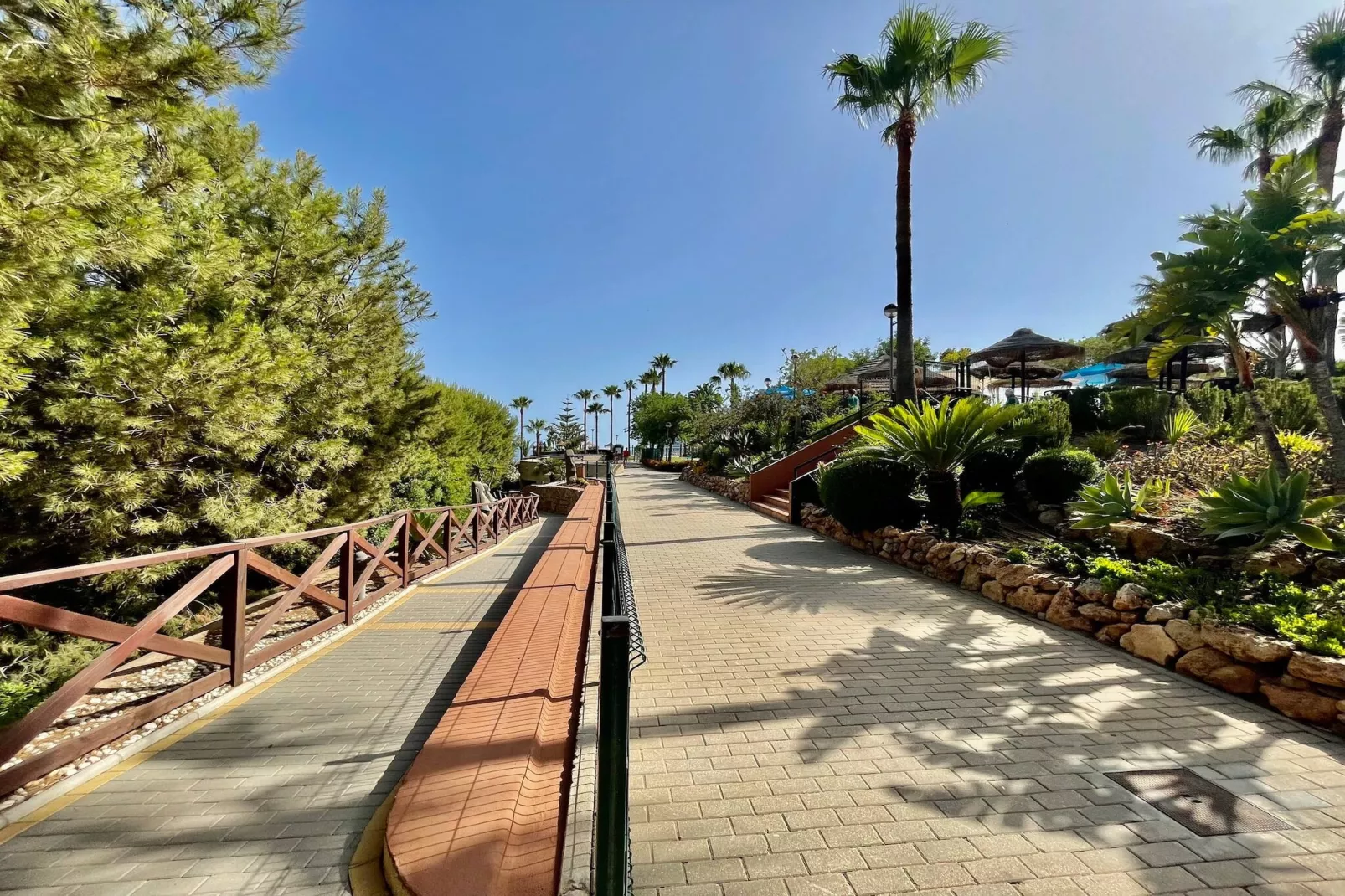 El Coloso de SteraM FLATS Benalmadena-Buitenlucht