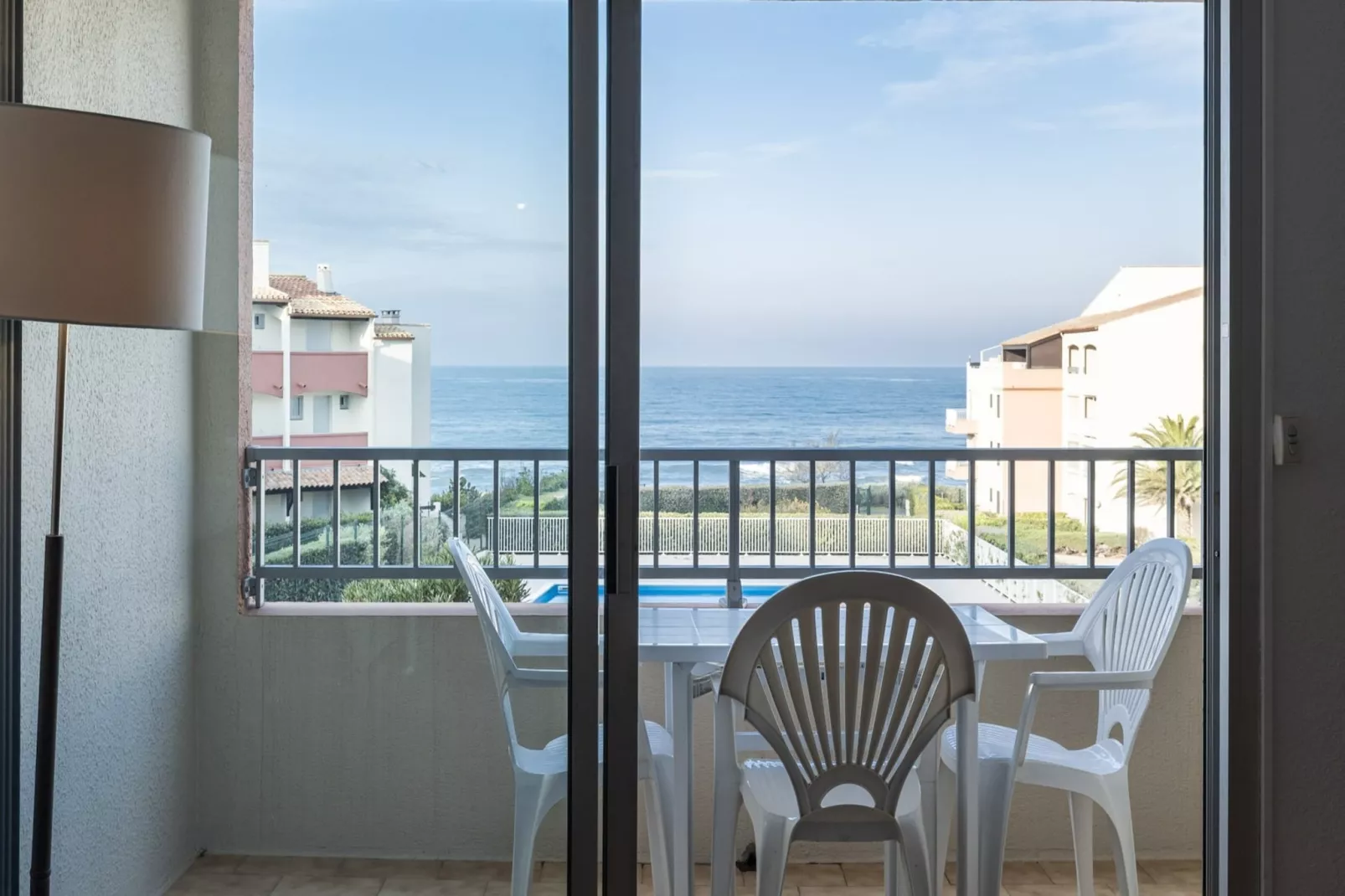 Les Indes Galantes n°299 - ST4-Terrasbalkon