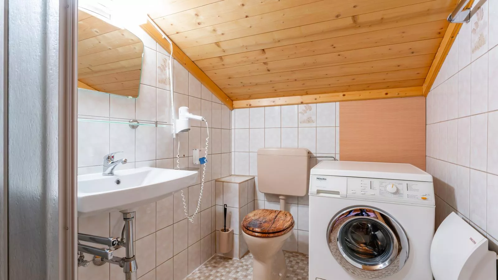 Schattbachgut-Badkamer