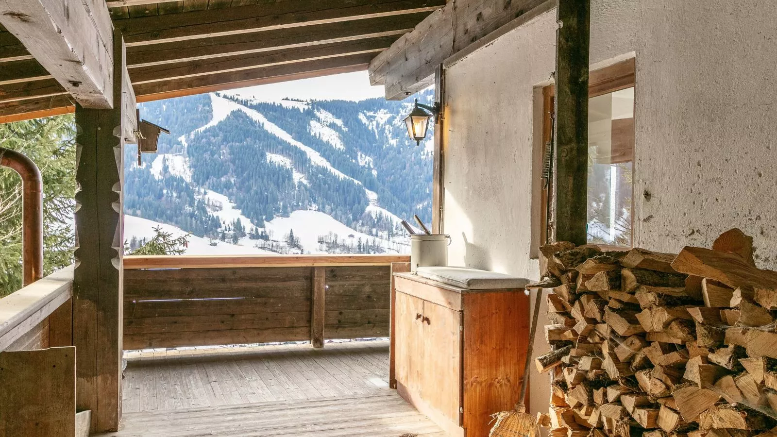 Sonnenhütte oben-Terrasbalkon