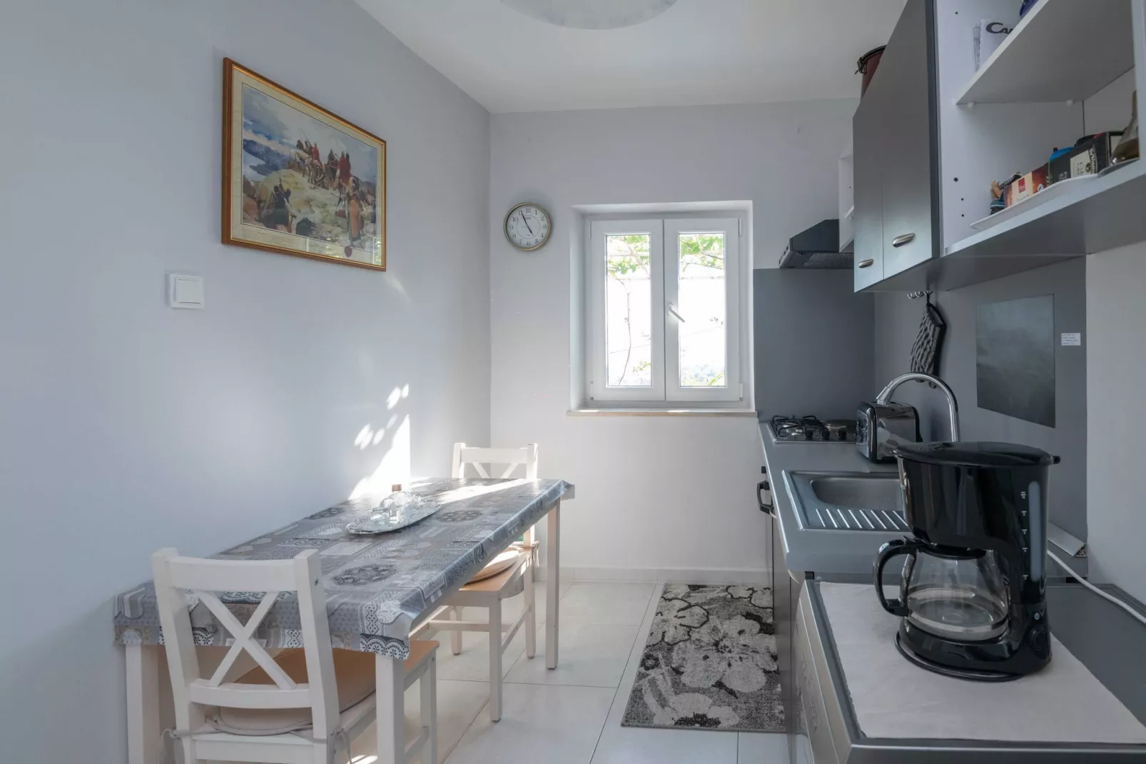 Apartment A Kind Of Magic - One Bedroom Apartment with Terrace and Sea View-Eetkamer
