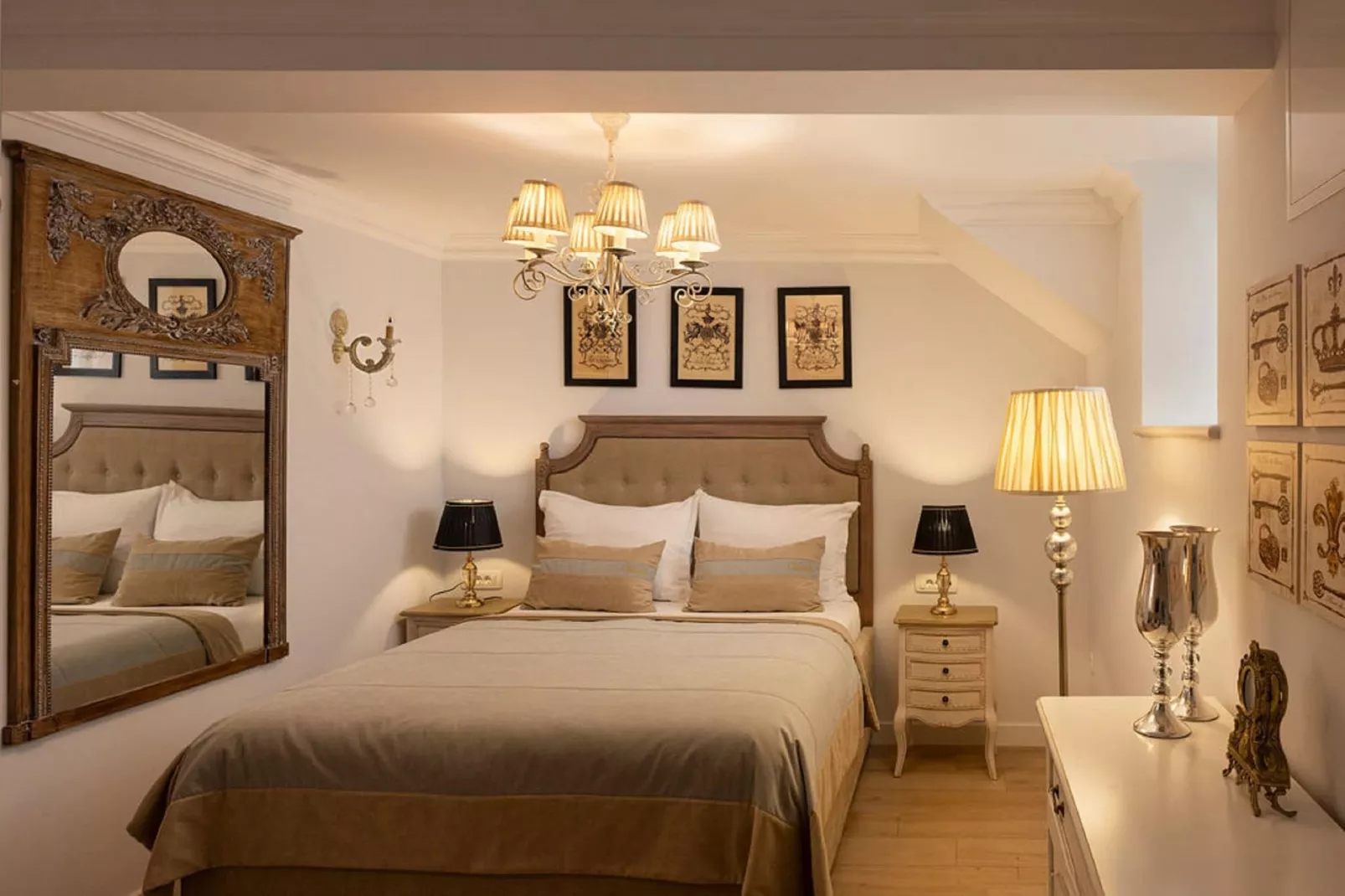 Vivaldi - Superior Double Room (S1)-Binnen