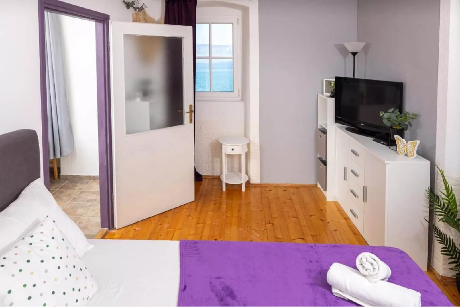Apartments Vela Stiniva -  Two Bedroom Apartment with Sea View and Terrace - A2 (67617)-Slaapkamer