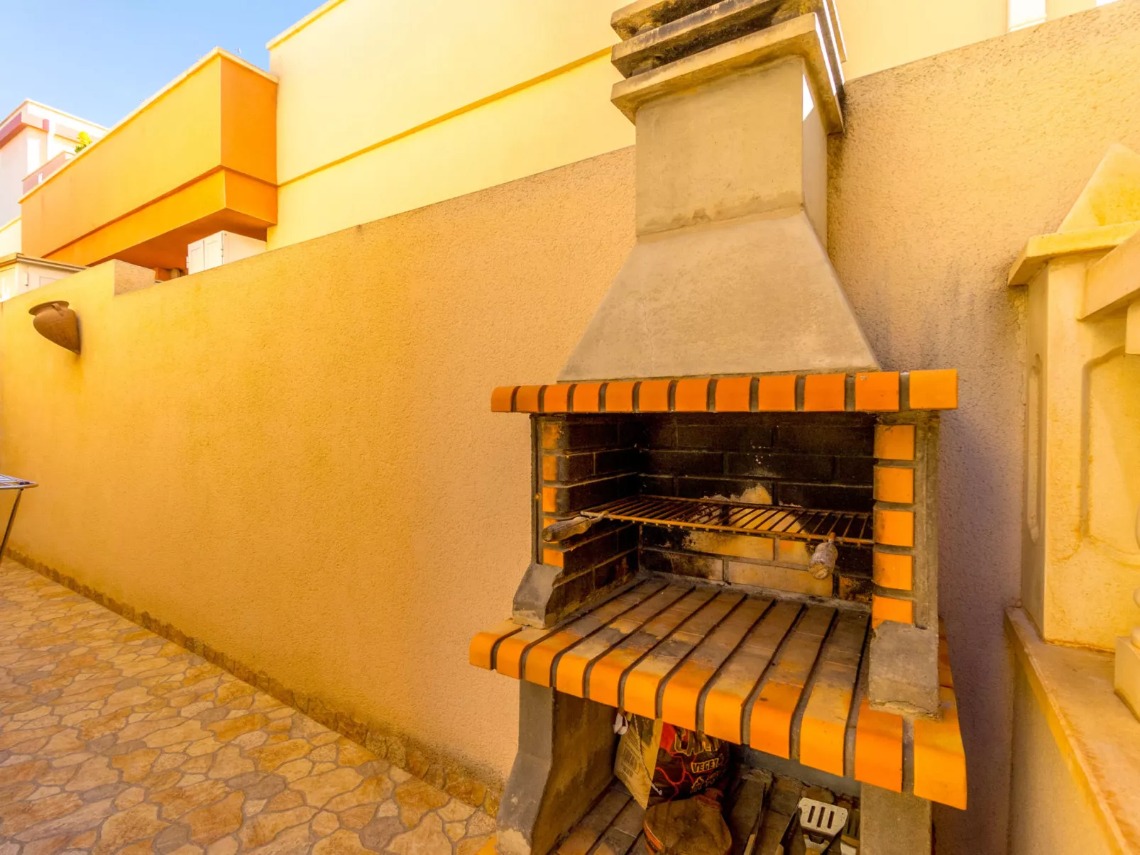 Residencial Villa Madrid-Buiten