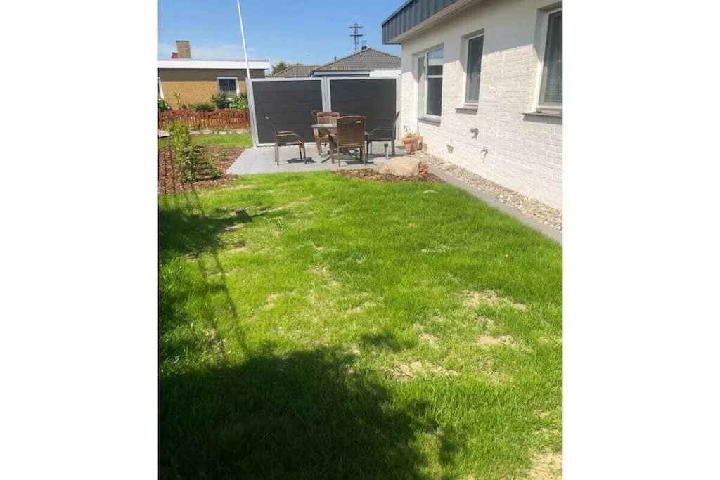 320545