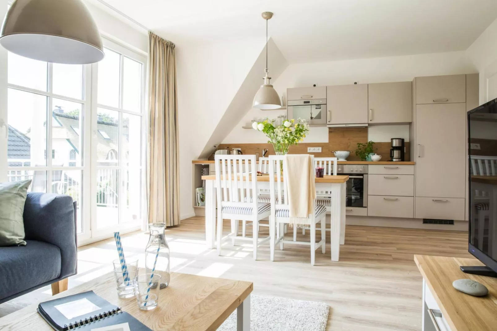 Ferienwohnung Zingst-Diek 15-Eetkamer