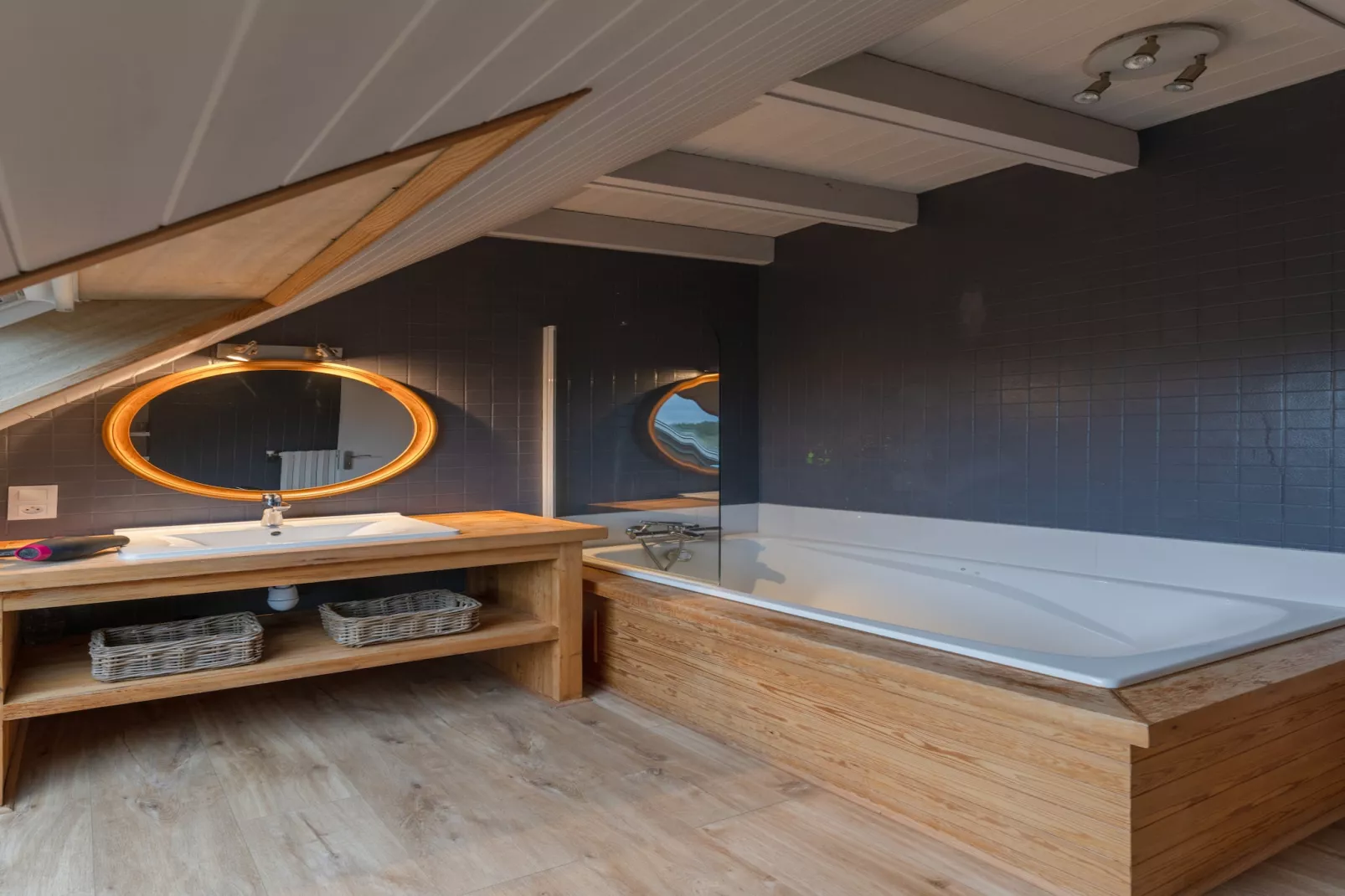 TY CARN - Portsall-Badkamer