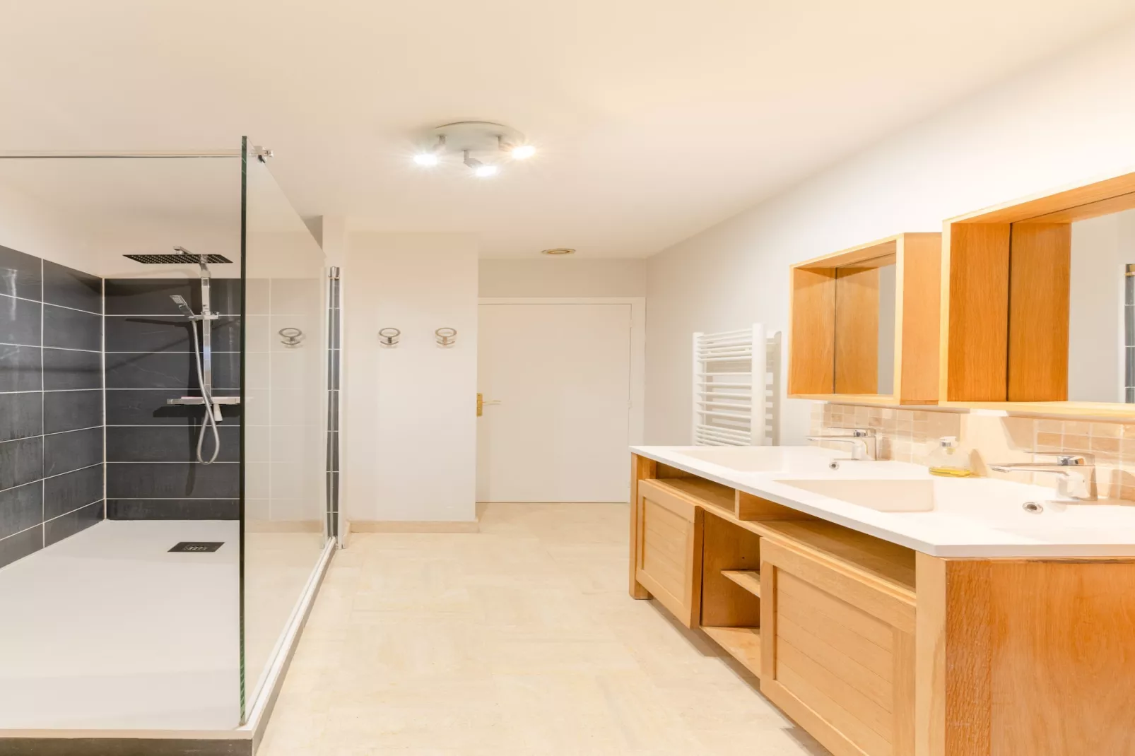 TY DUNES - Portsall-Badkamer