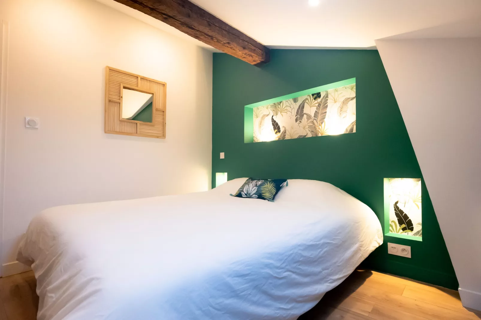Le Puits-Clos : T2 sous les toits proche Capitole-Slaapkamer