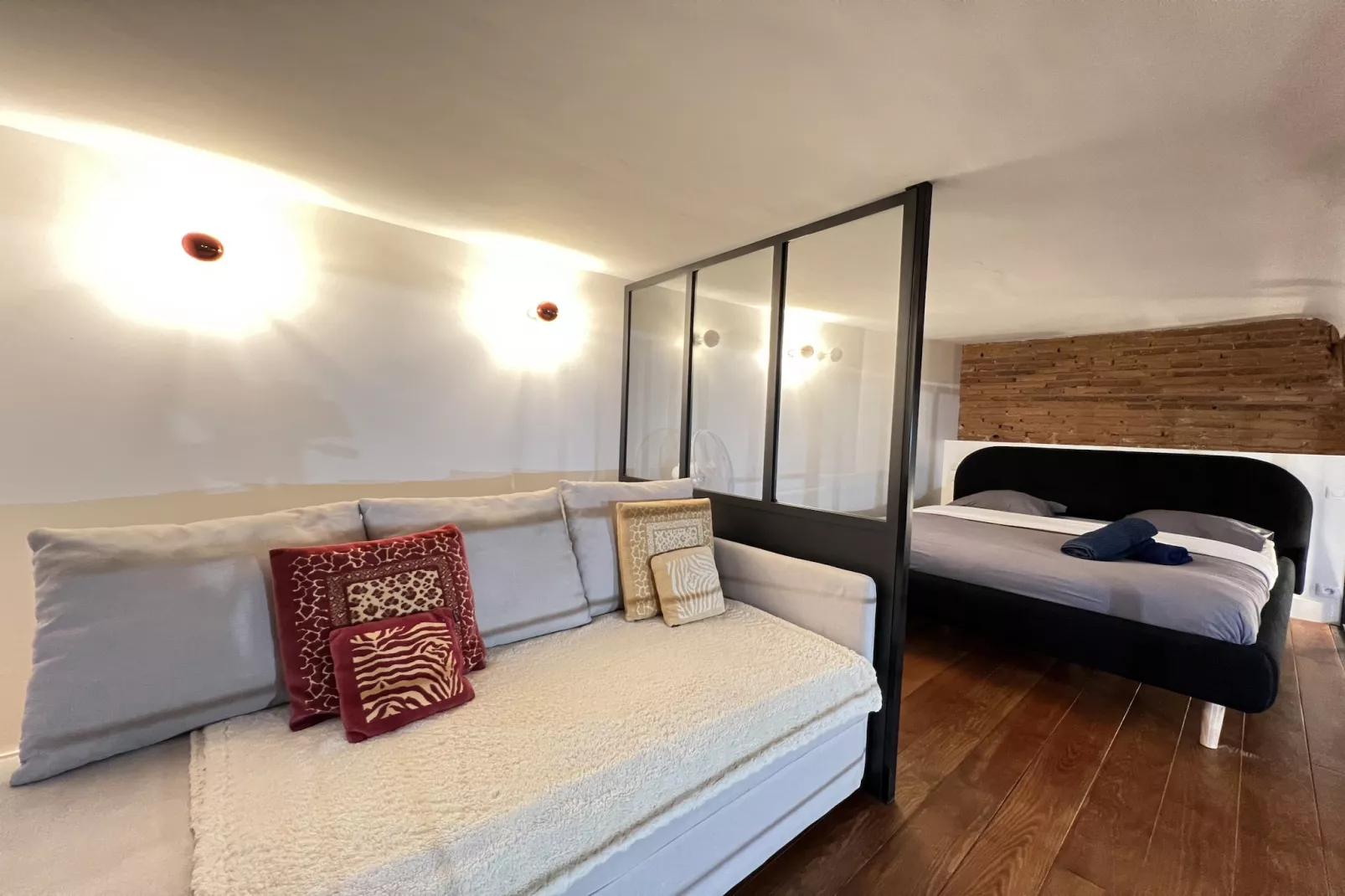 La Romance - Loft Ancien au coeur de Toulouse-Slaapkamer