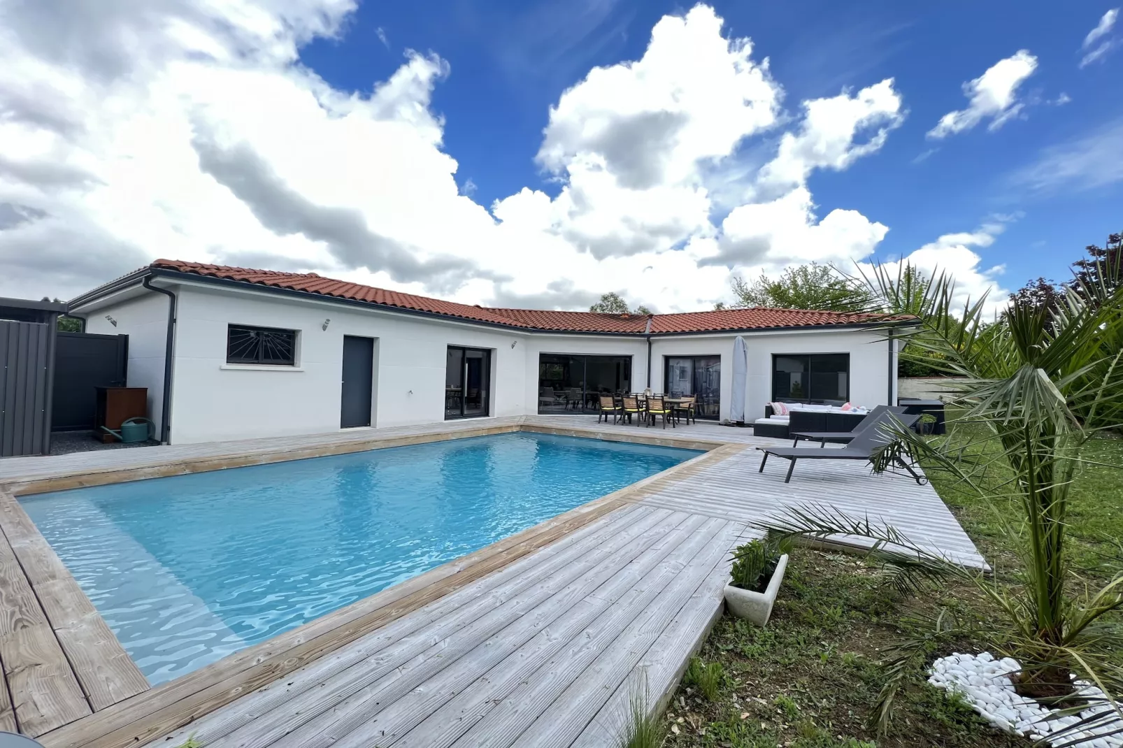 Le Coteau - 8p - Maison Familiale - Piscine/Jardin-Zwembad