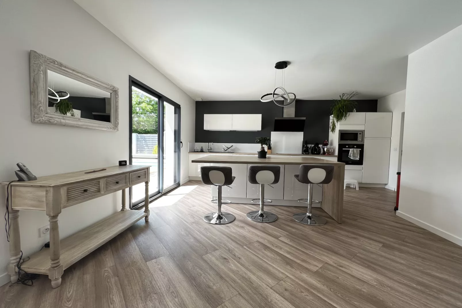 Le Coteau - 8p - Maison Familiale - Piscine/Jardin-Keuken