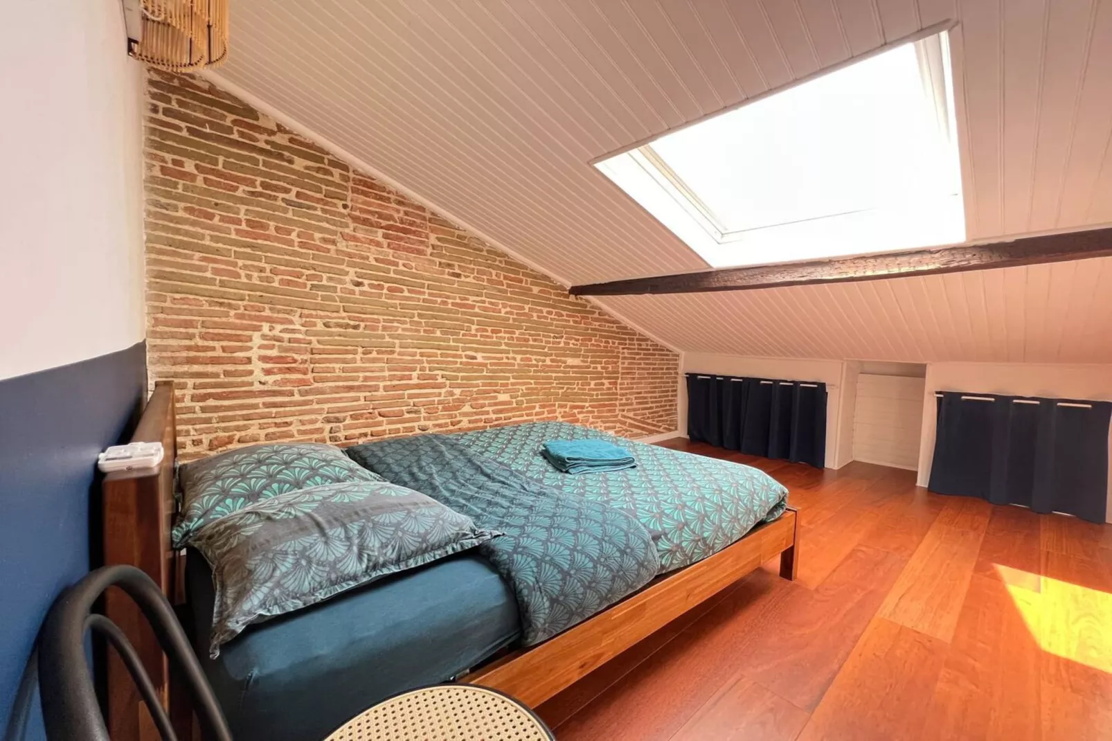 Le Saint Cyp' : Briques et Charme à Toulouse-Slaapkamer