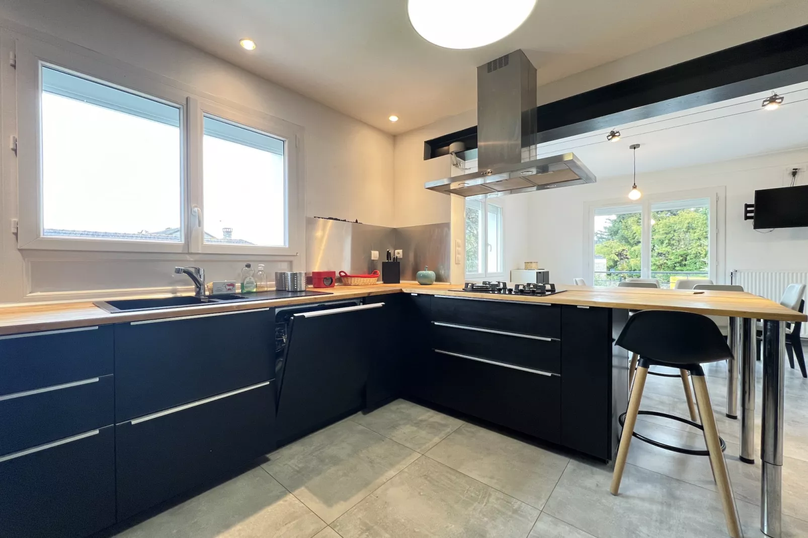 L'Escapade, 6p - Maison Familiale - Piscine/Jardin-Keuken