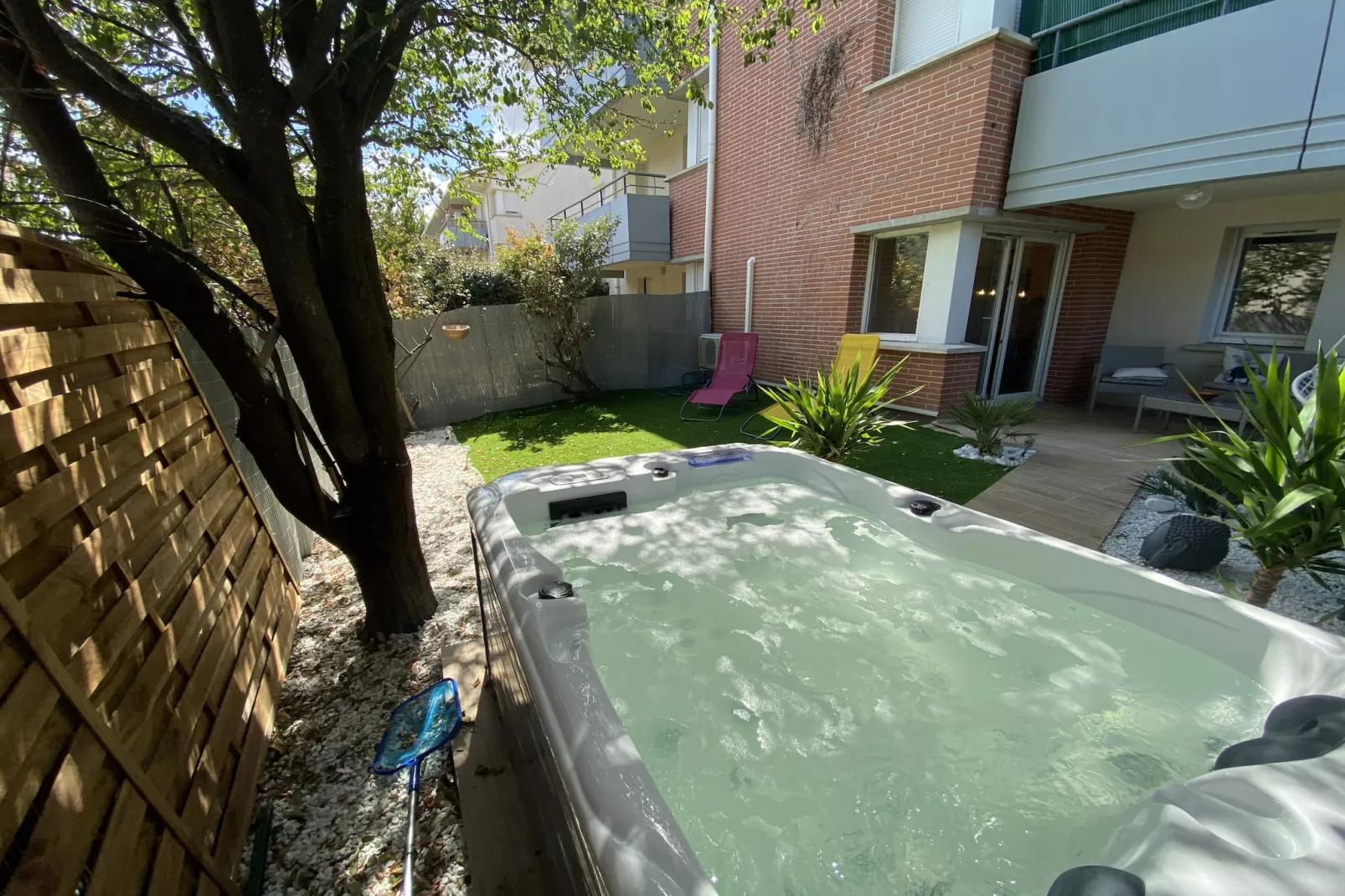 Le Jungle : T2 avec Jardin et Jacuzzi-Zwembad