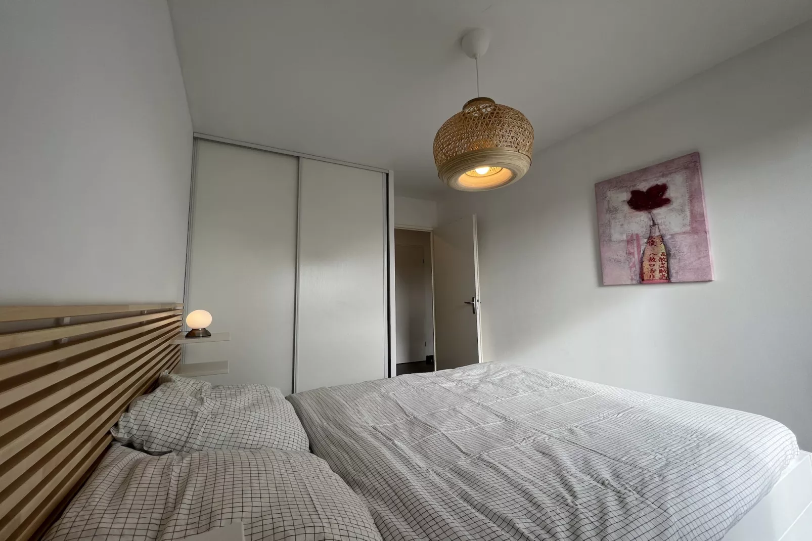 Le Quinze Sols : apt 5p - proche Aéroport & Airbus-Slaapkamer
