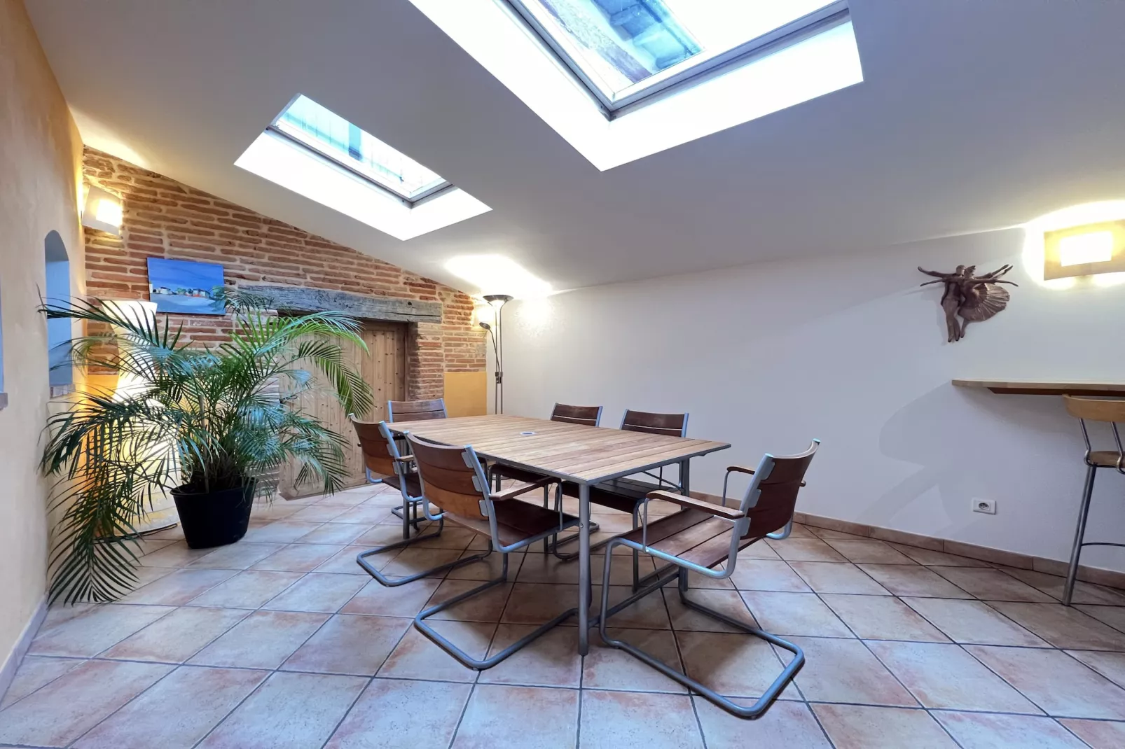 La douceur - 8p - Maison Familiale avec Jardin-Eetkamer