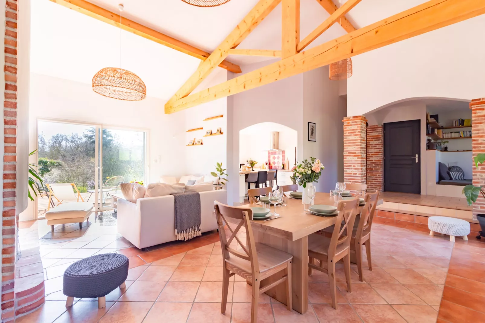 La Tendresse - Maison Familliale avec Piscine-Eetkamer