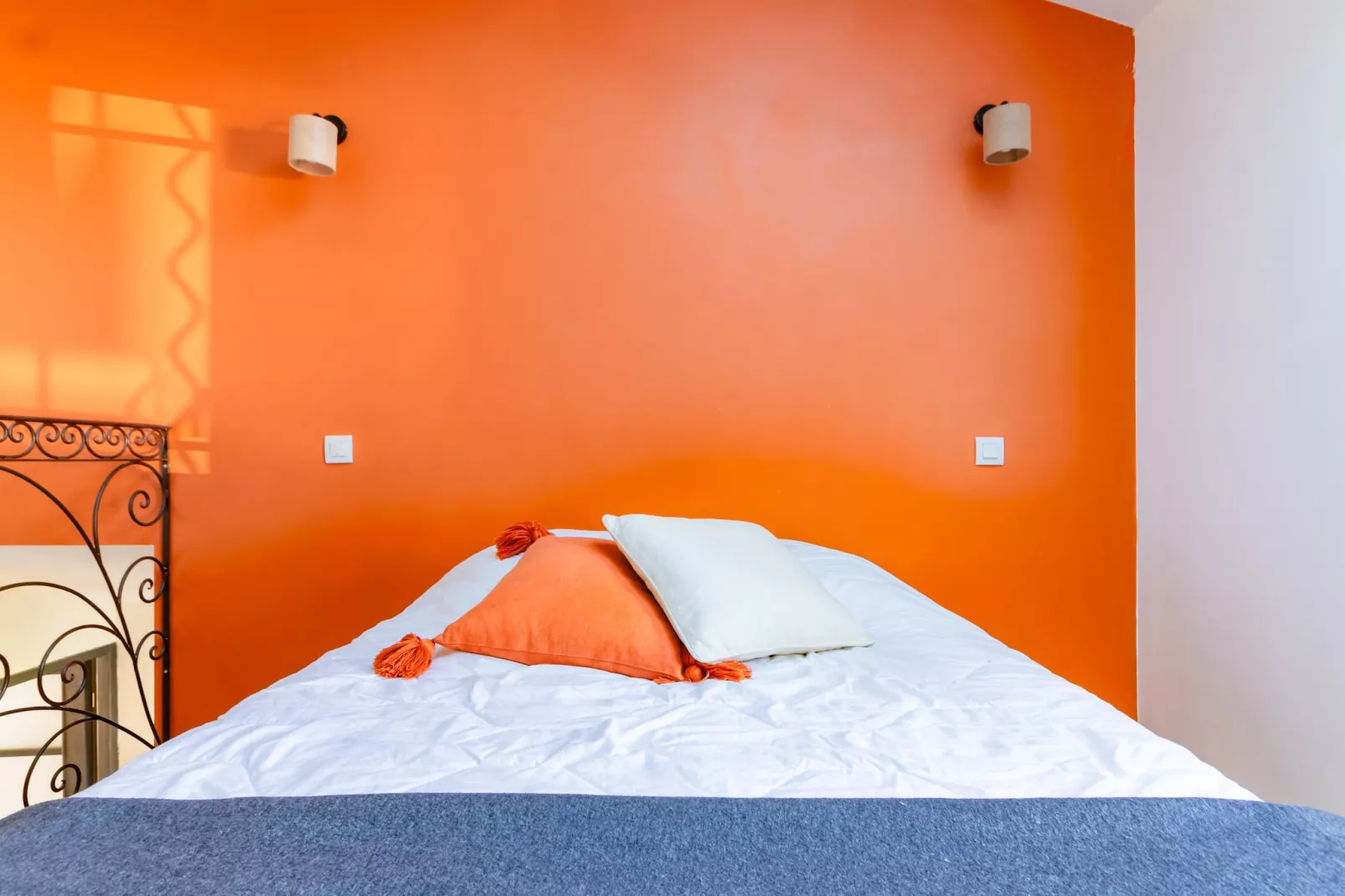 La Tendresse - Maison Familliale avec Piscine-Slaapkamer