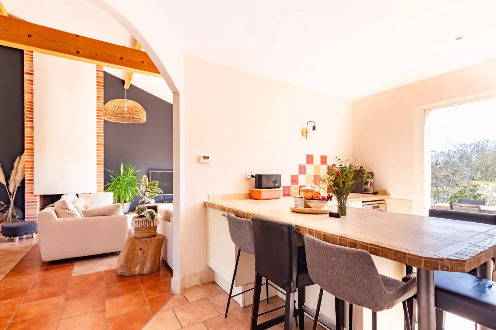 La Tendresse - Maison Familliale avec Piscine-Eetkamer