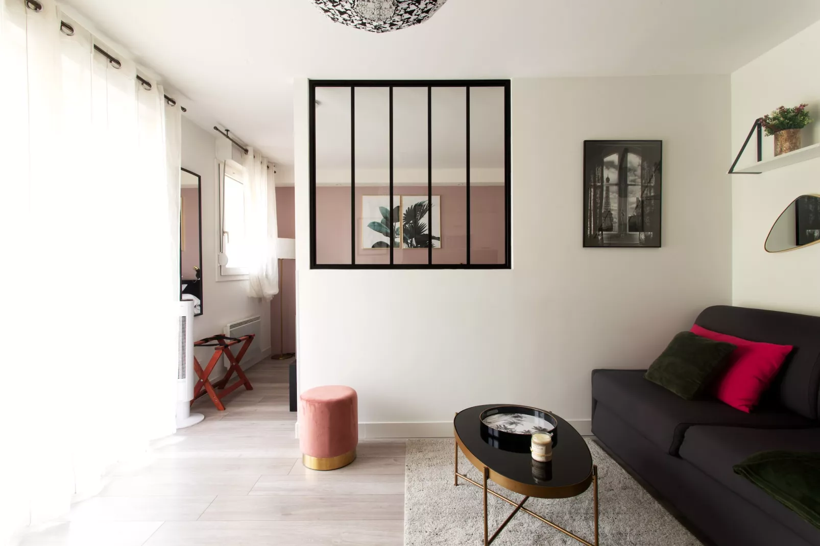 Marylin - Studio chic et calme proche Airbus aérop-Woonkamer