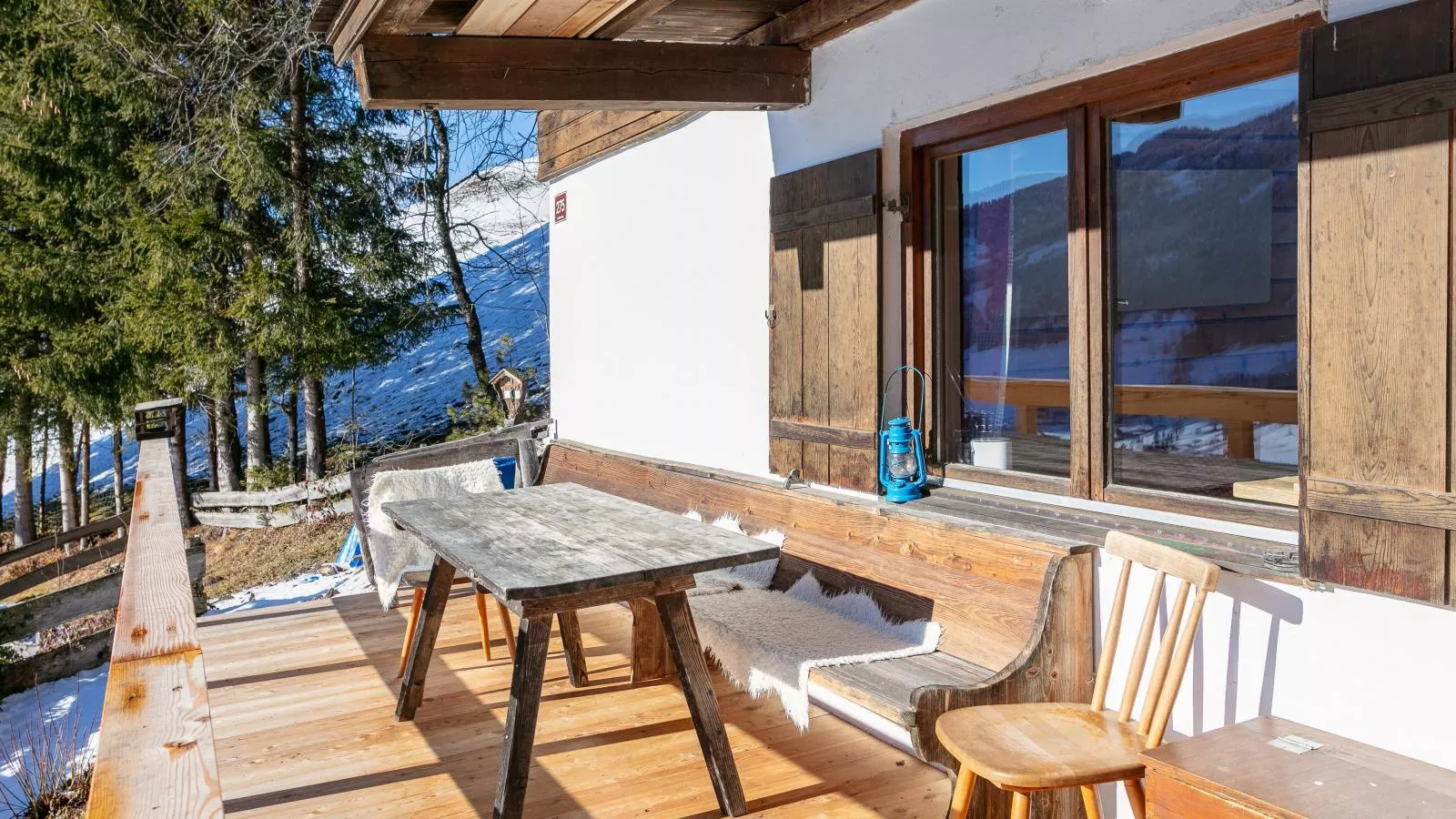 Sonnenhütte oben-Terrasbalkon
