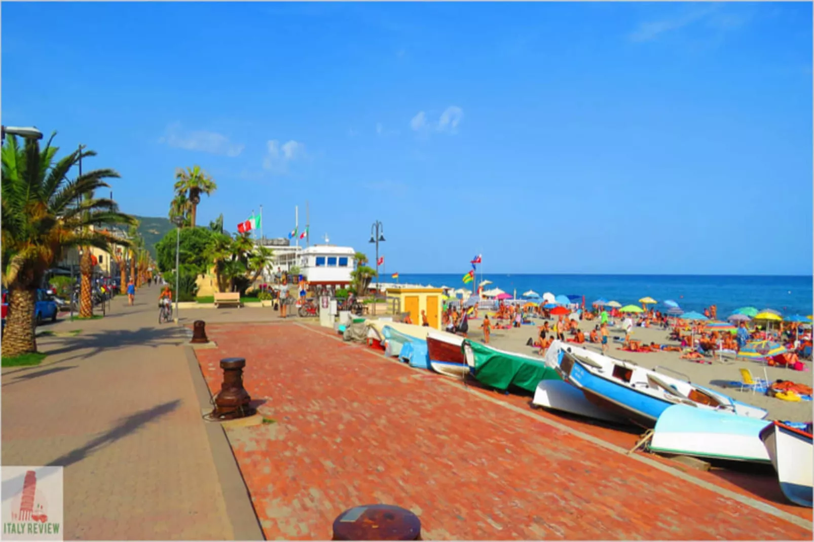 Residence Morelli Pietra Ligure - TR1 / C6-Uitzicht