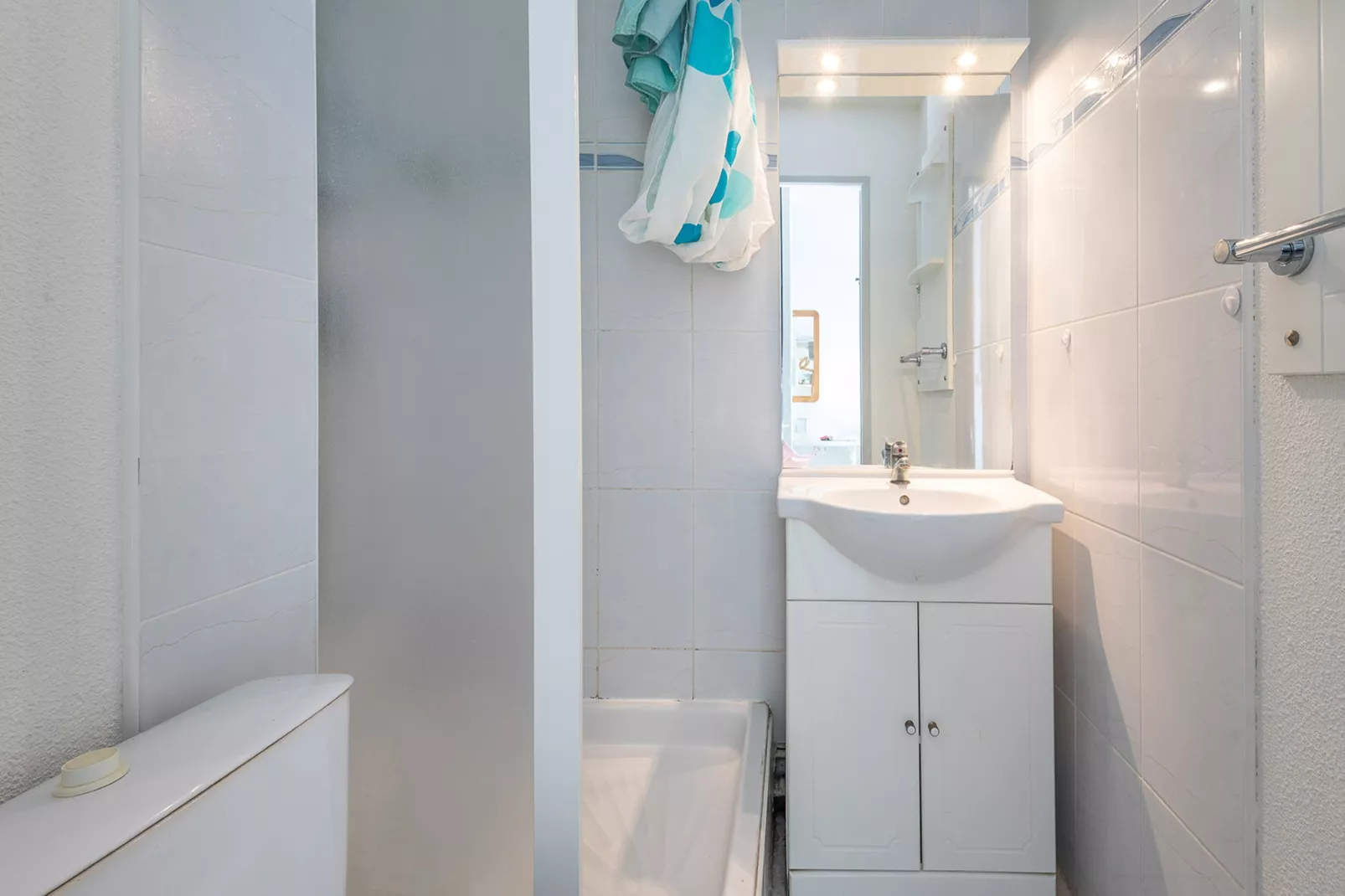 PRIMAVERA N°303 - 2P4-Badkamer