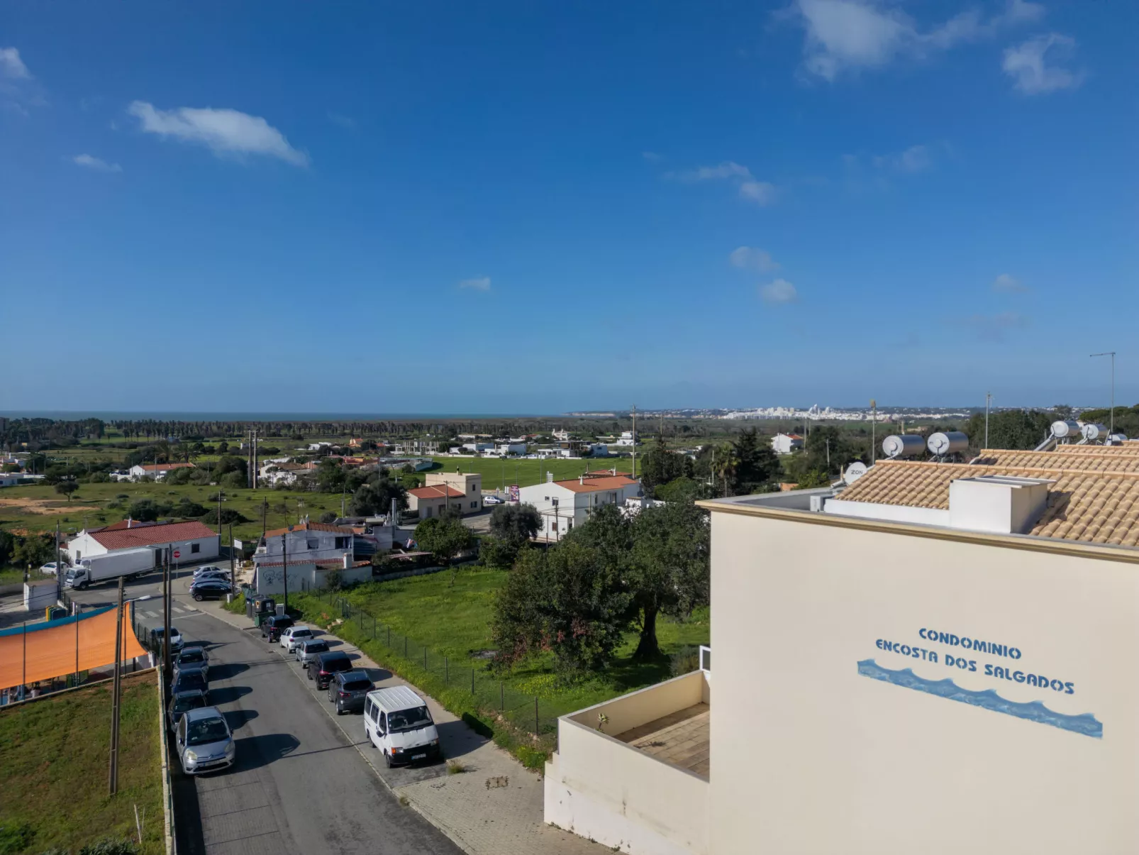 Encosta dos Salgados-Buiten