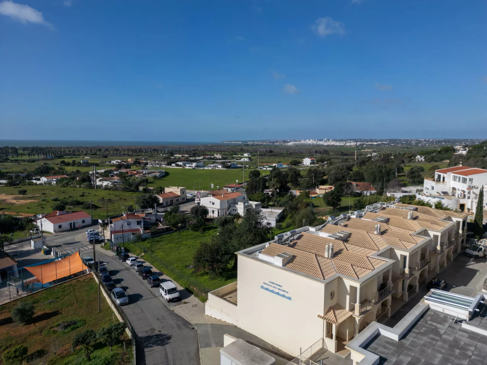 Encosta dos Salgados-Buiten