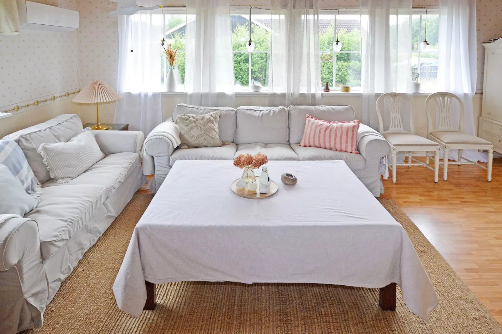 Charmant vakantiehuis met terras-By Traum-Binnen