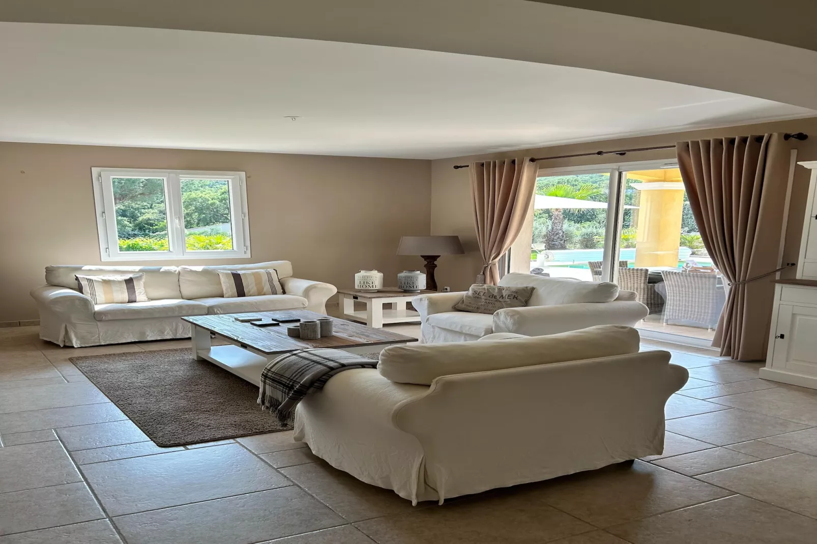 Villa Dumas 8 personen-Woonkamer