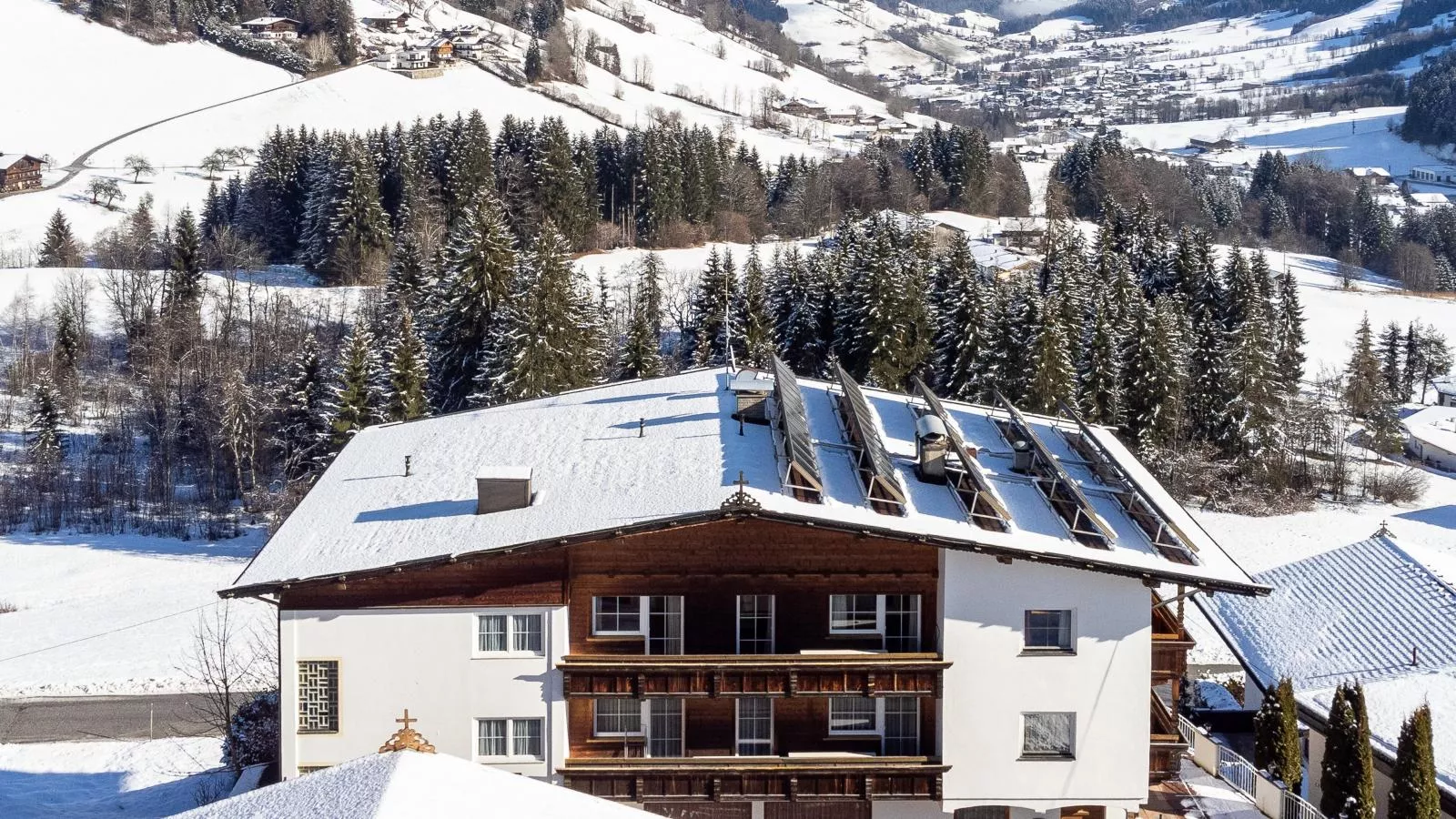 Sonnenschein 1-Exterieur winter