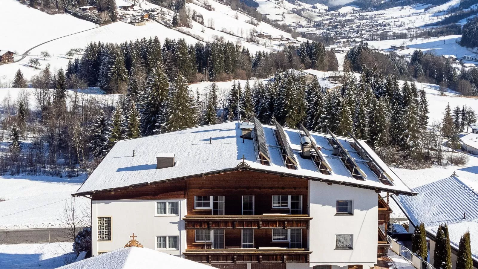 Sonnenzauber 1-Exterieur winter